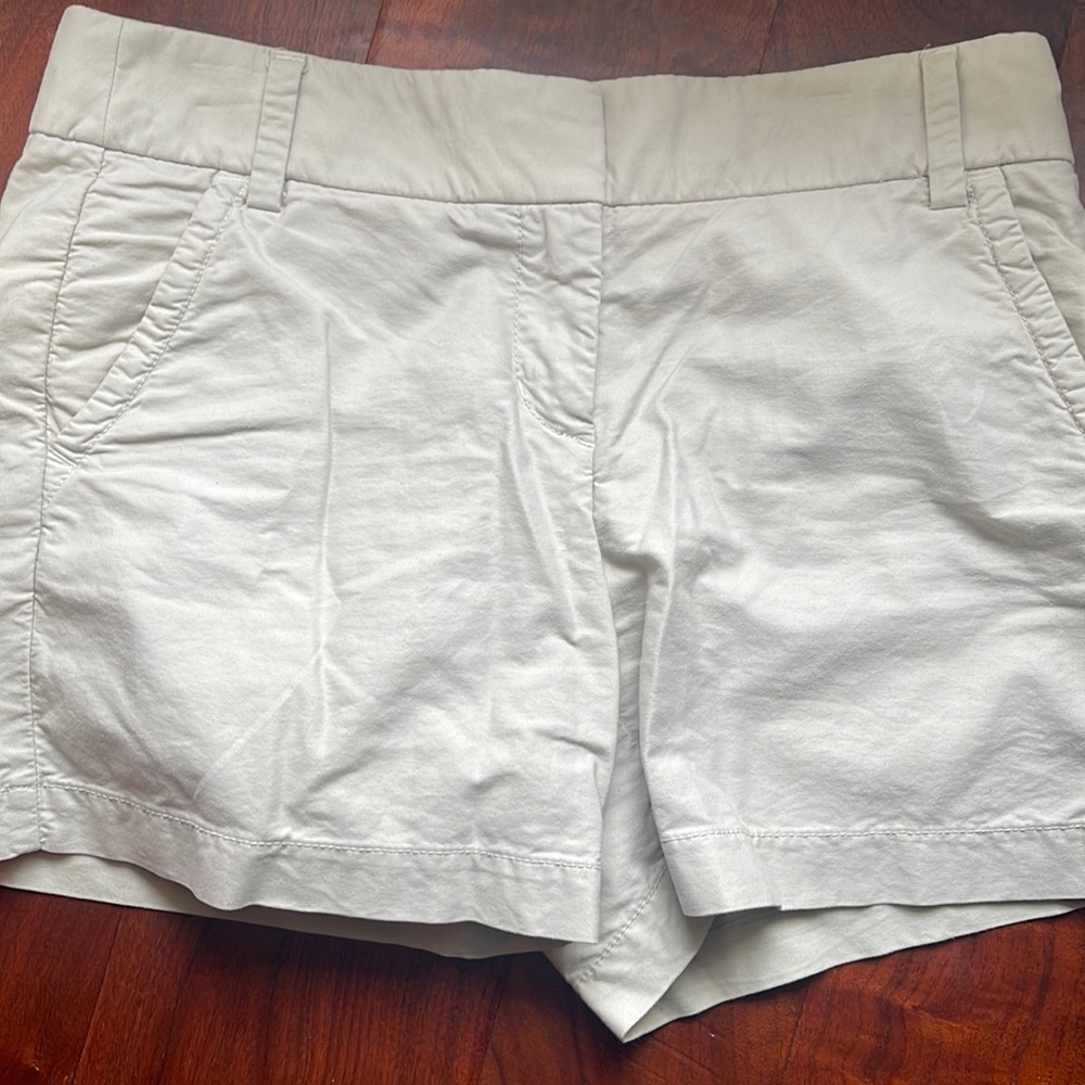J. Crew 100% Cotton Chino Light Khaki Shorts 4”